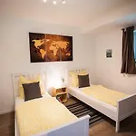 Strandchalet Elmo I In Апартаменты *