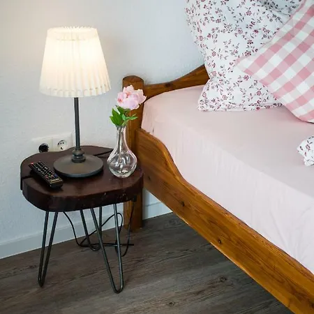 Strandchalet Elmo I In Apartment Wremen
